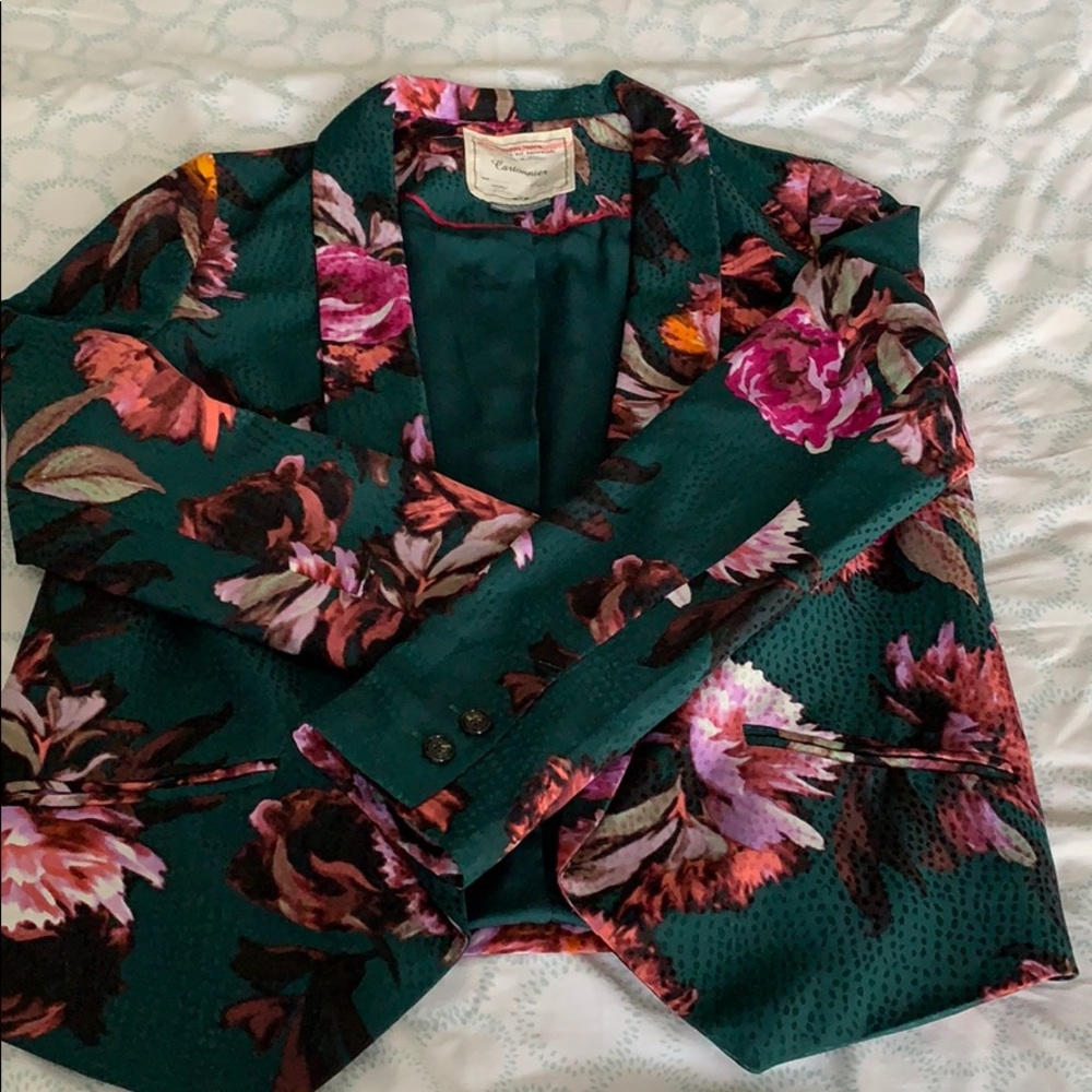 Cartonnier women’s blazer in dark floral